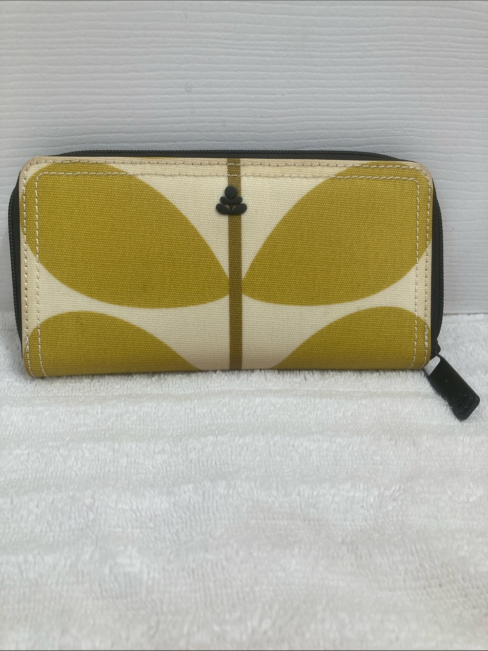 Orla Kiely Mustard Yellow and Cream Leaf-Print Zip Wallet